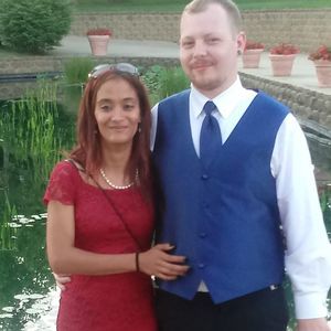 Meet your Posher, Dominique